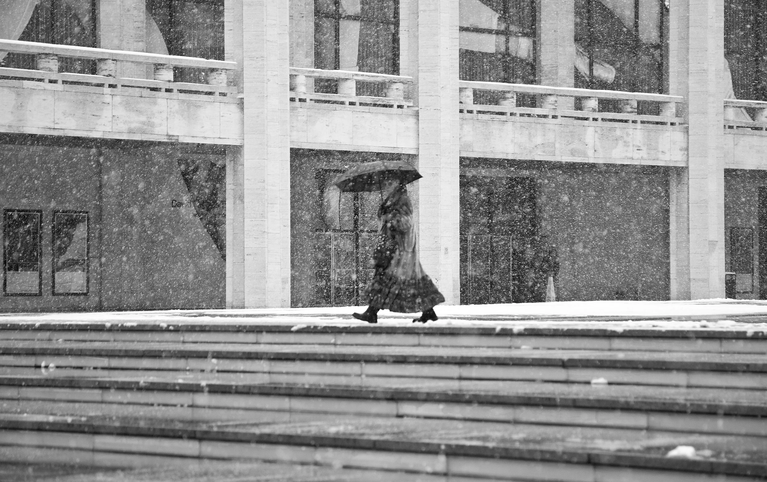 lc_snow_woman2.jpg