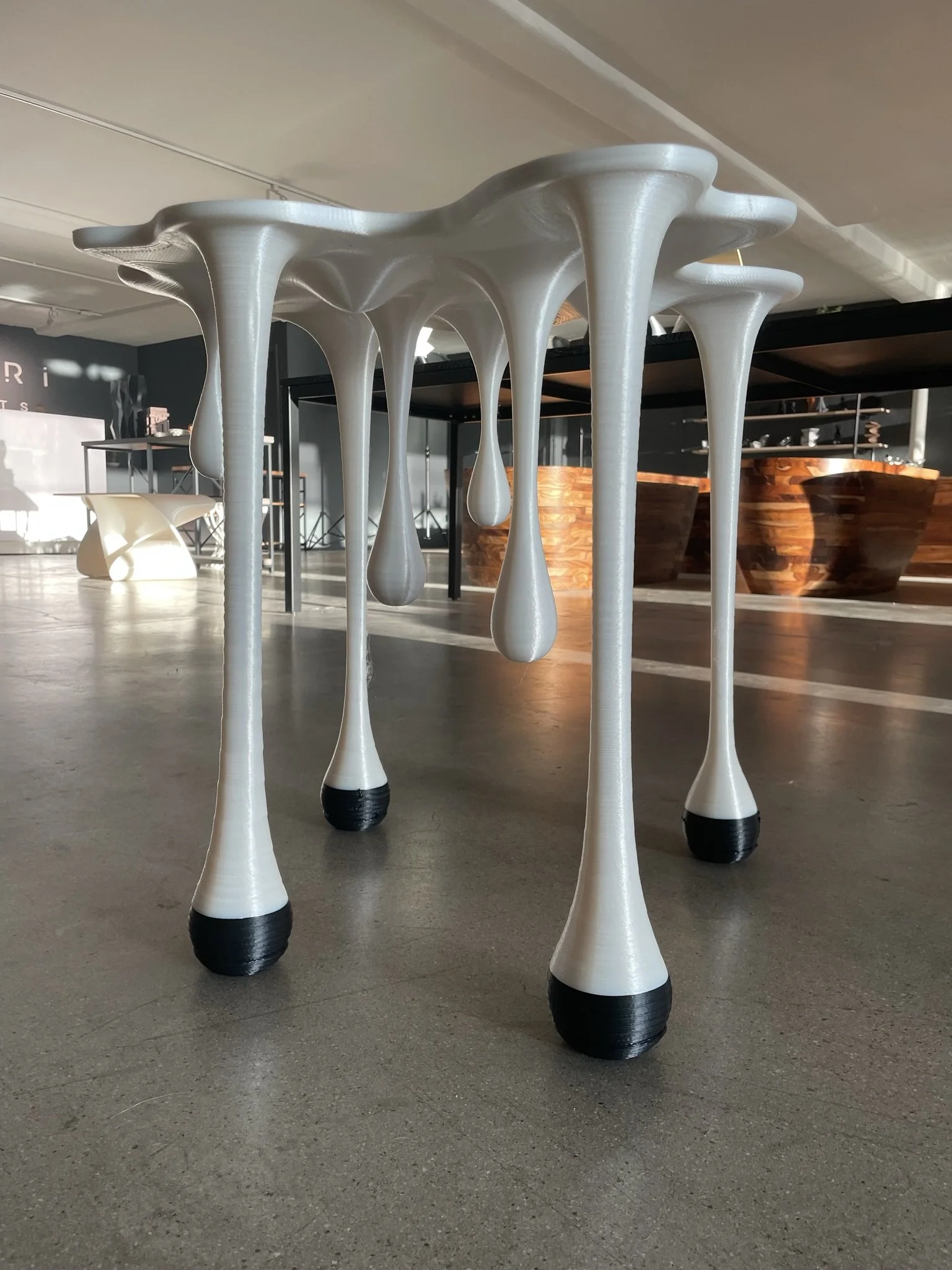  3D PRINTED SIDE TABLE 