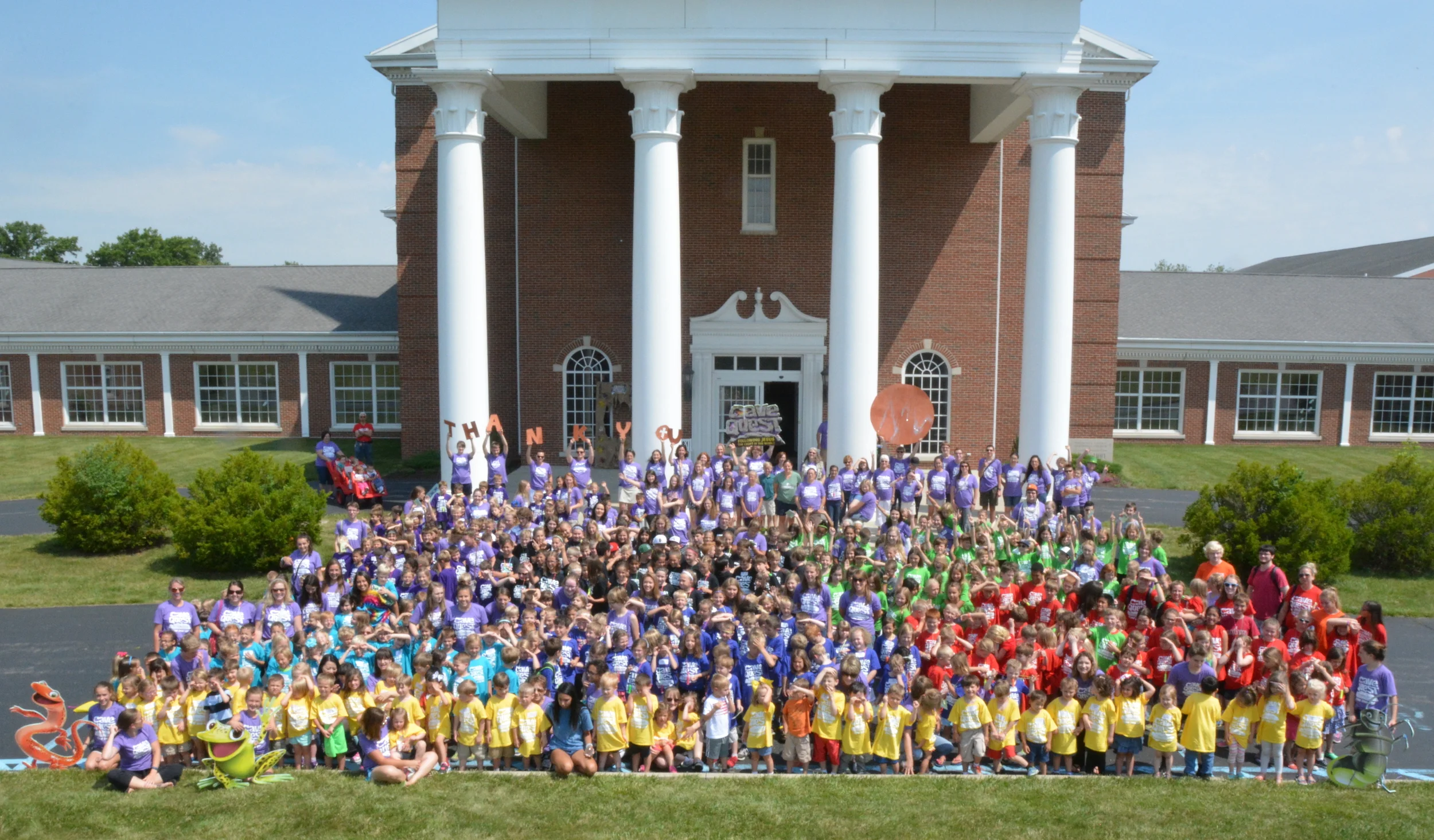 VBS Group Picture.jpeg