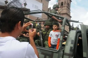 Teun Voeten participated in Mexico’s independence day parade in Morelia, the capital of Michoacan.