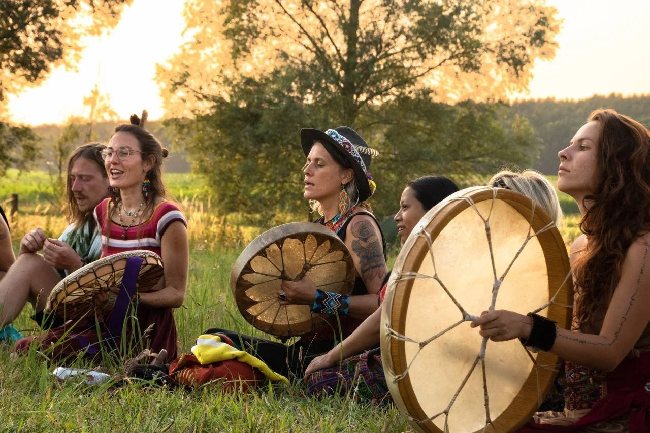 Ceremonial Womb and Plant Medicine Retreat in the Netherlands with Nathalia and Hamaima 