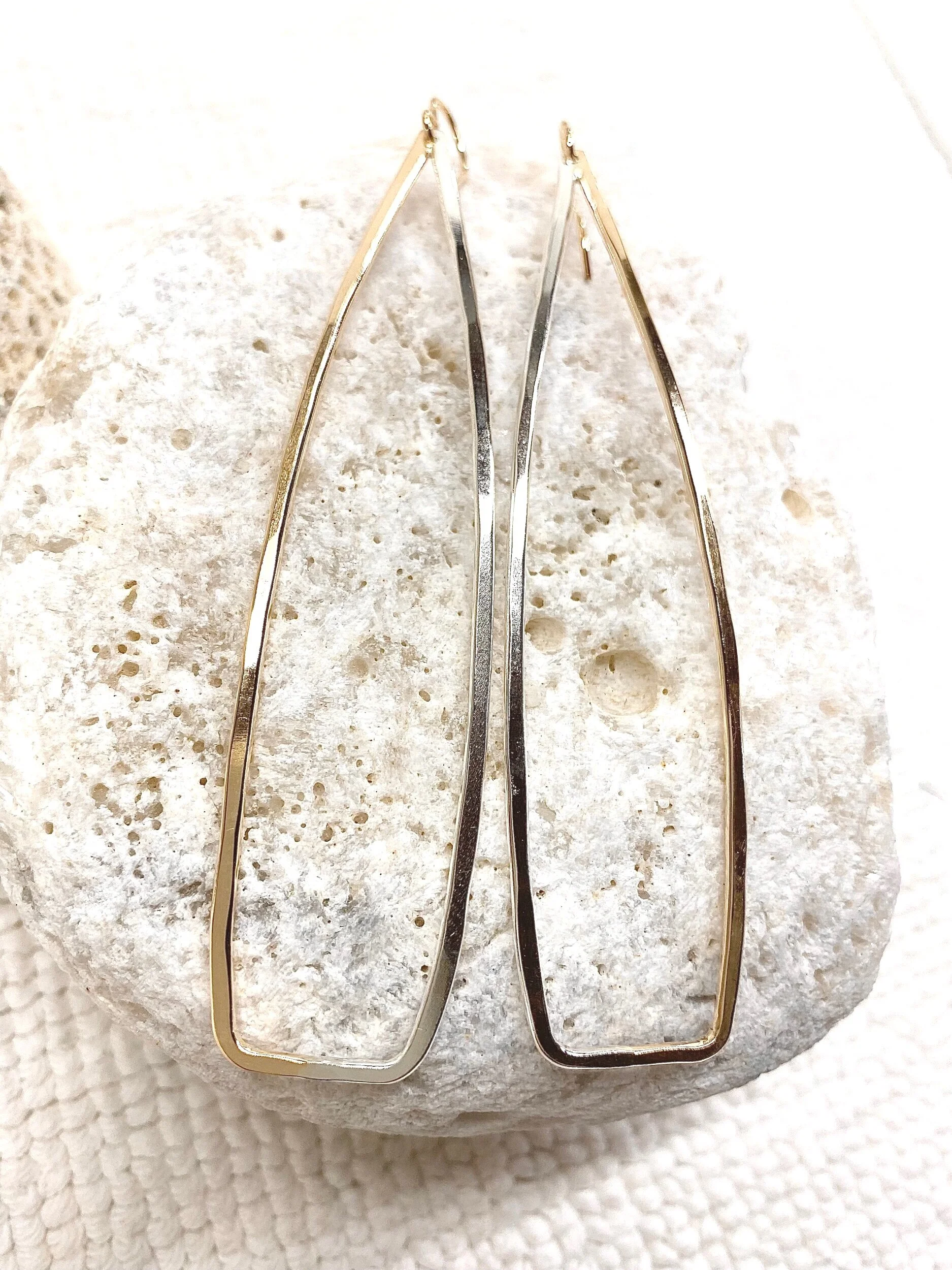 B19A4316-5CC7-496E-BB3F-C50E08B351FC