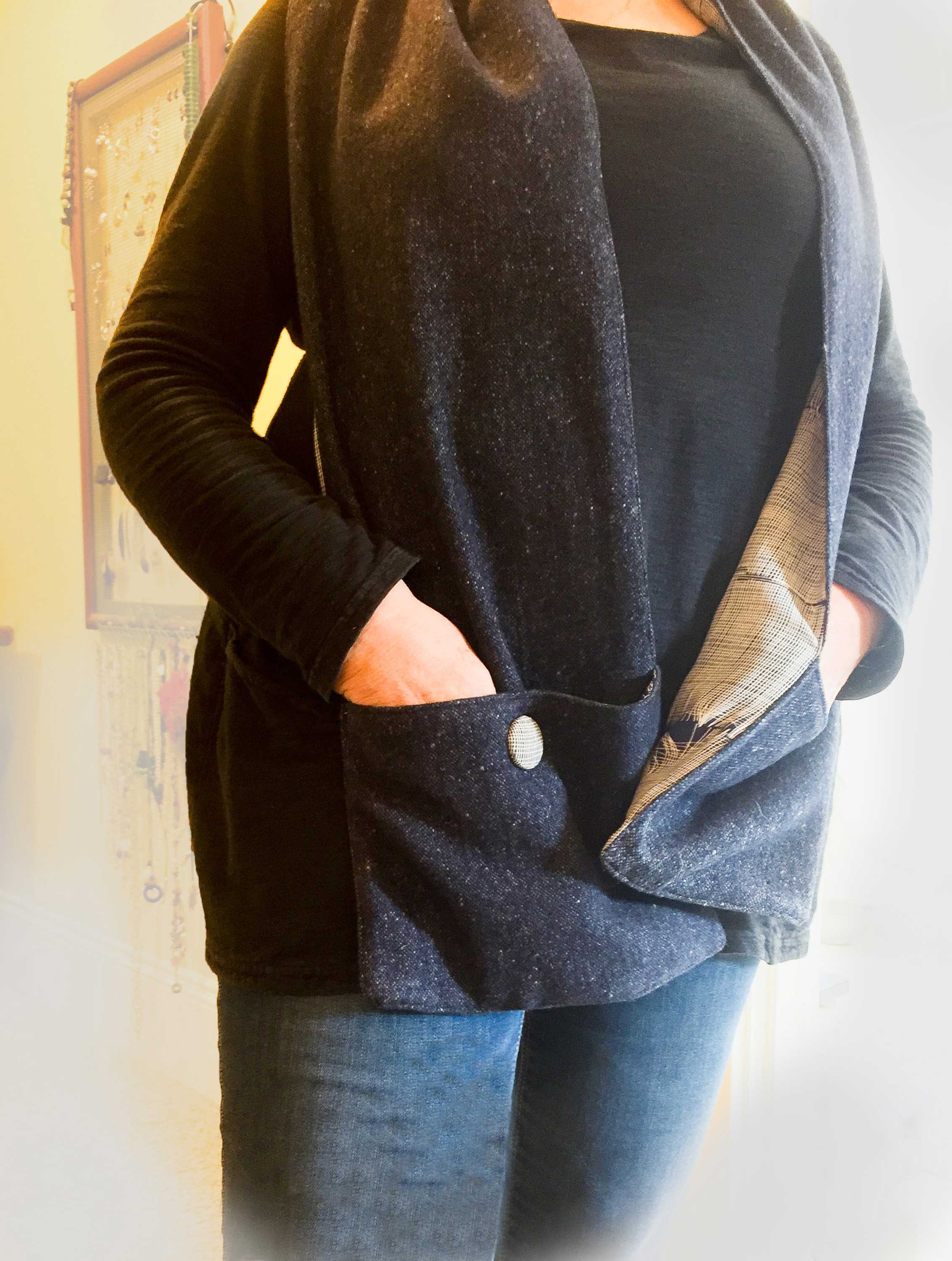 8_Delzell_wool-and-silk-Pocket-scarf_web.jpg