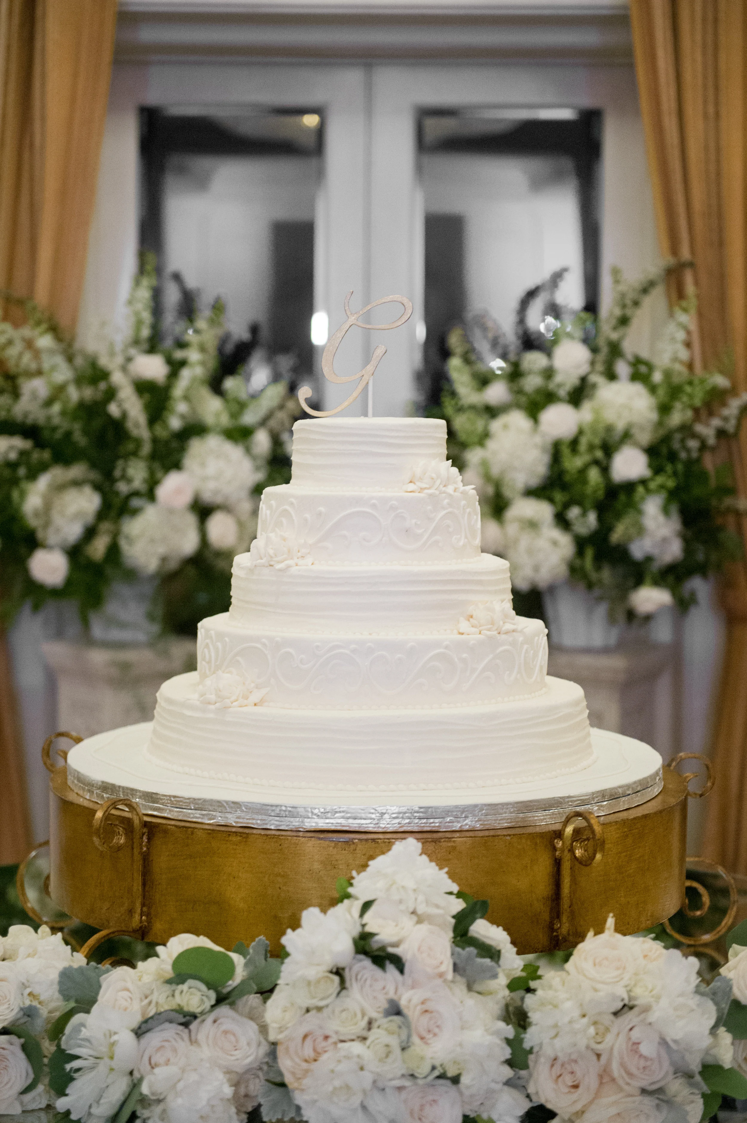 Catherine Guidry Photography Cake by Haydel's Bakery
