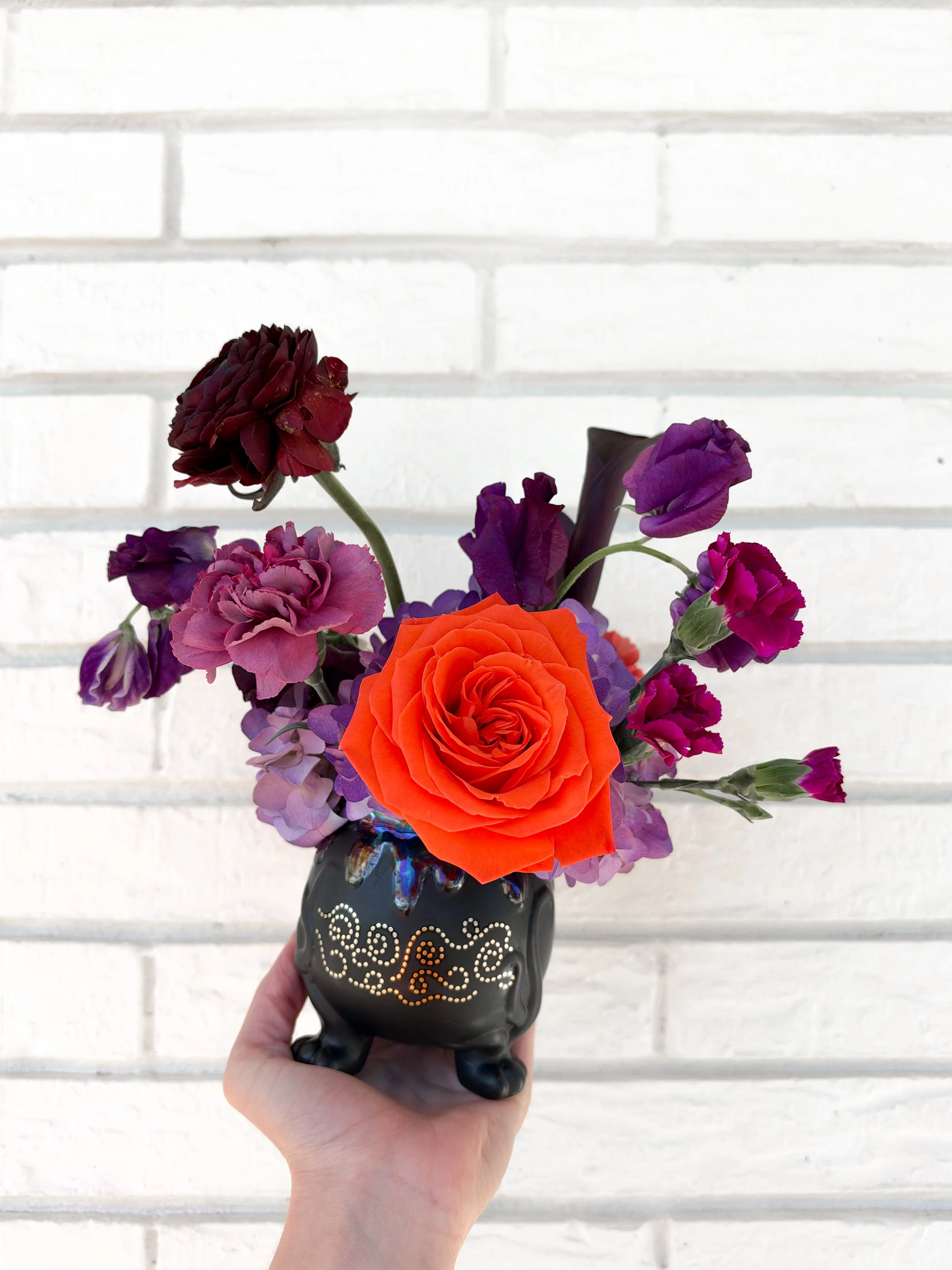 Cauldron Vase.JPG