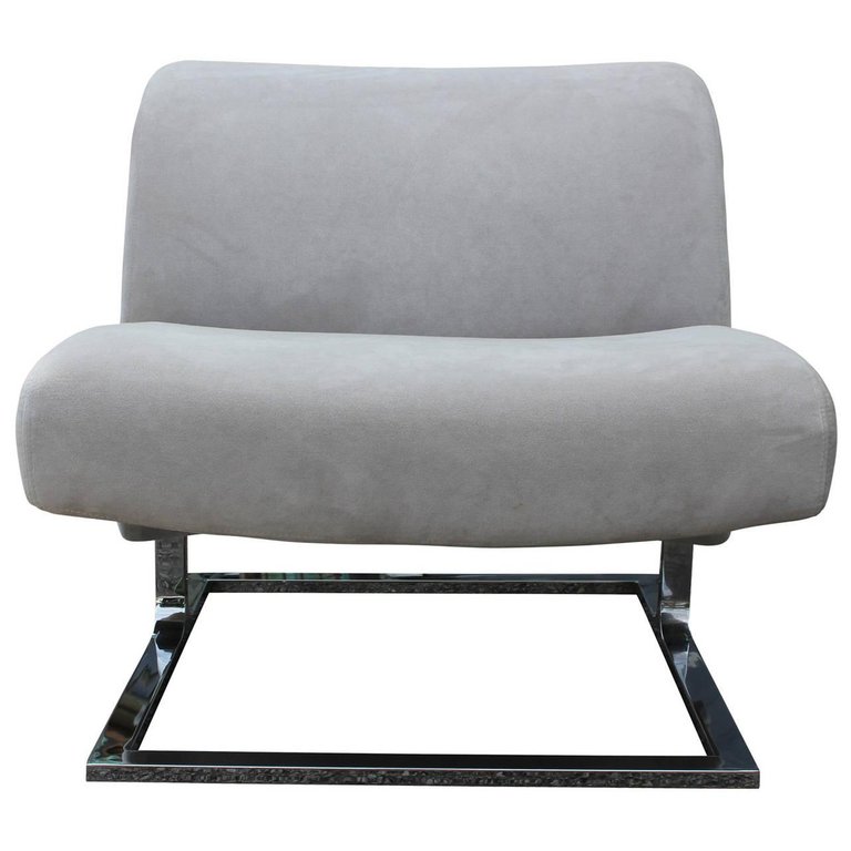 grey_chairs1_l_master.jpeg