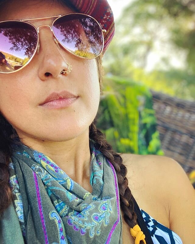 Grounding. Gentleness. 🌻 I was glued to the earth this weekend. Physically and emotionally exhausted.
.
Healing. Surrender. I enjoyed a long snooze by the Guadalupe River after a float on the Comal in New Braunfels, TX con mi familia.
.
Nourished by