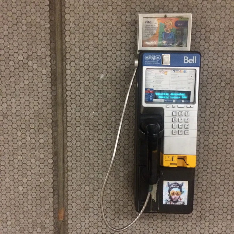 sticker-phone.jpg
