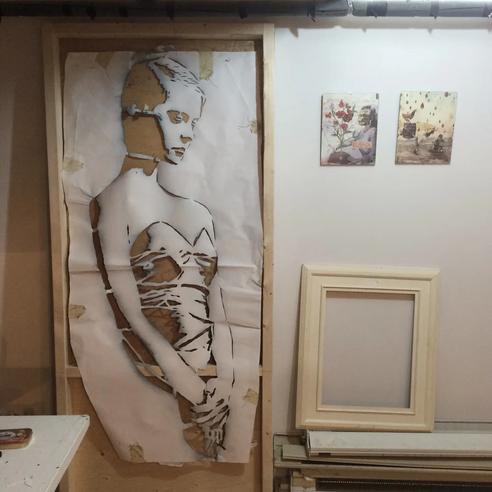 stencil-femme.jpg