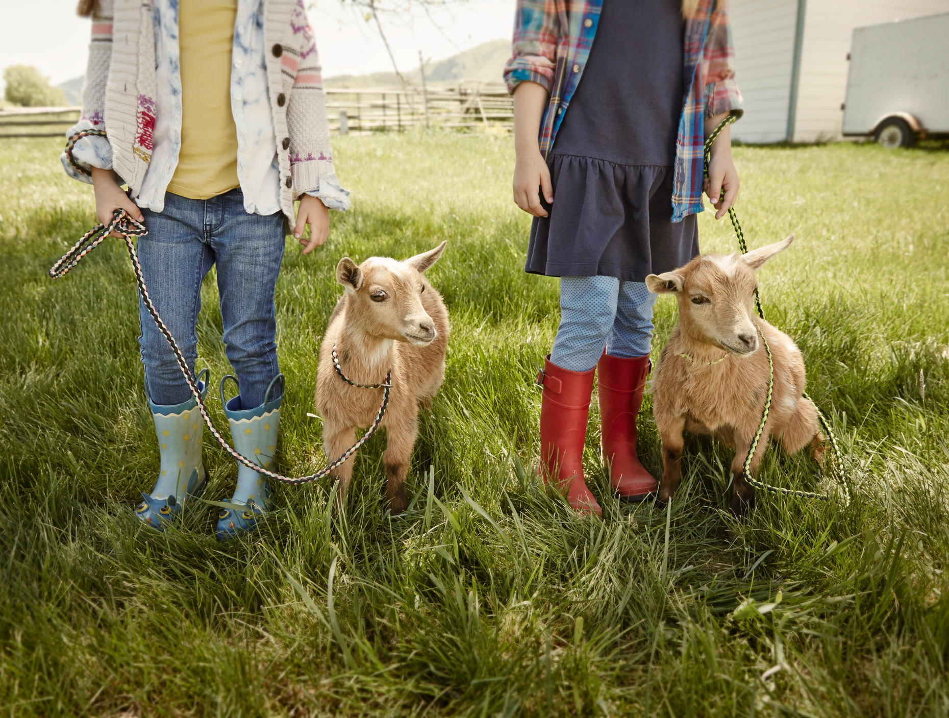 Lifestyle Photography Derek Israelsen Kids with Kids