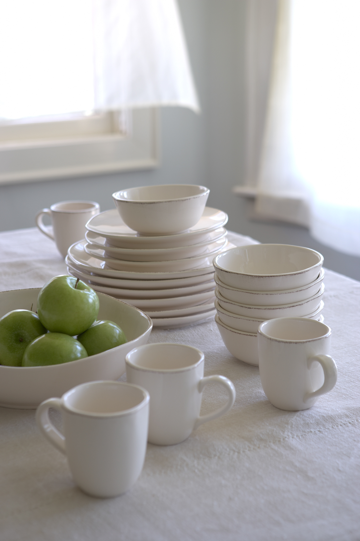 Product Photography StillLife Derek Israelsen Apples Dinnerware