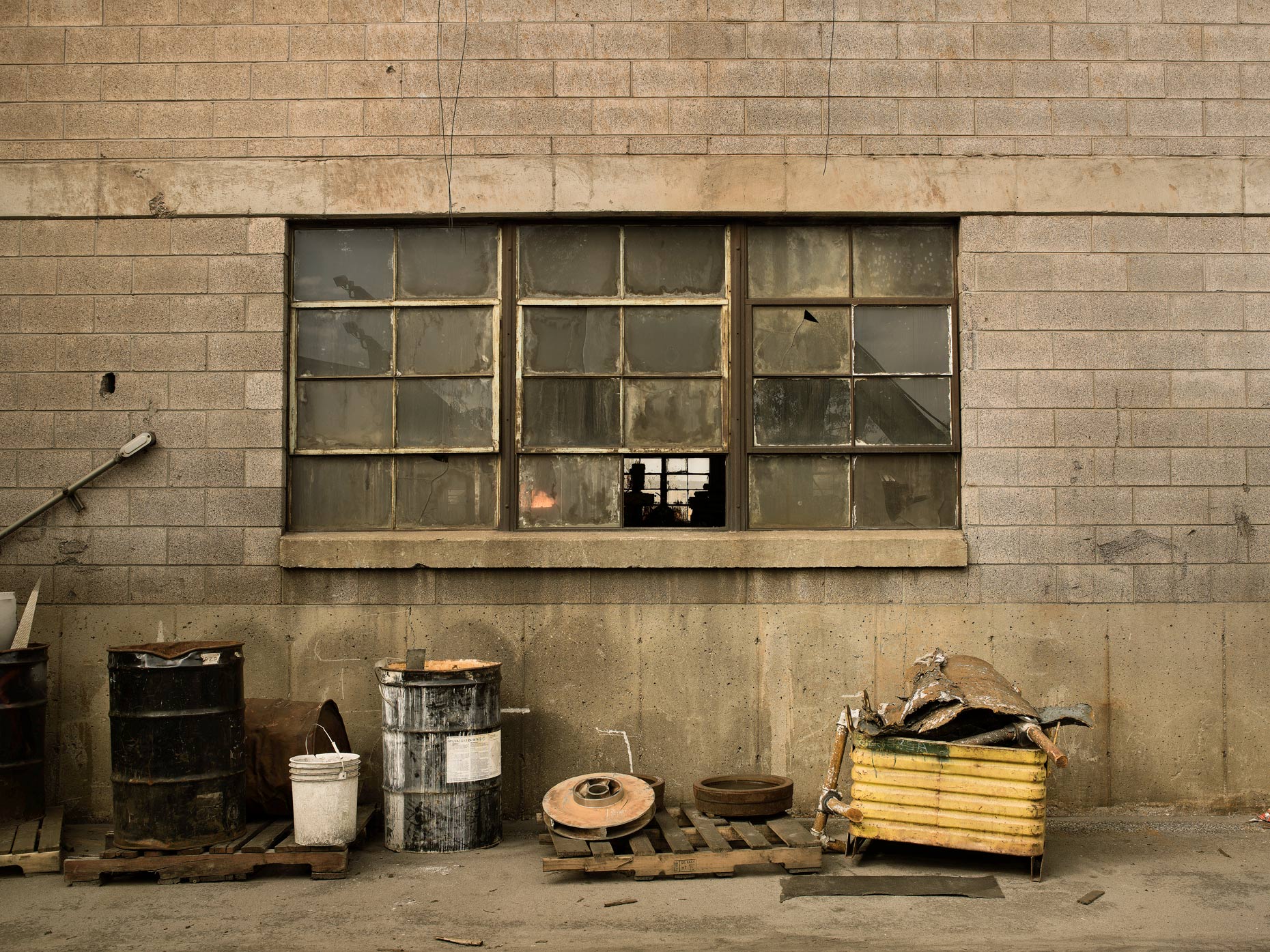 Projects-Editorial-Photography-Derek-Israelsen-006-Broken_Window.jpg