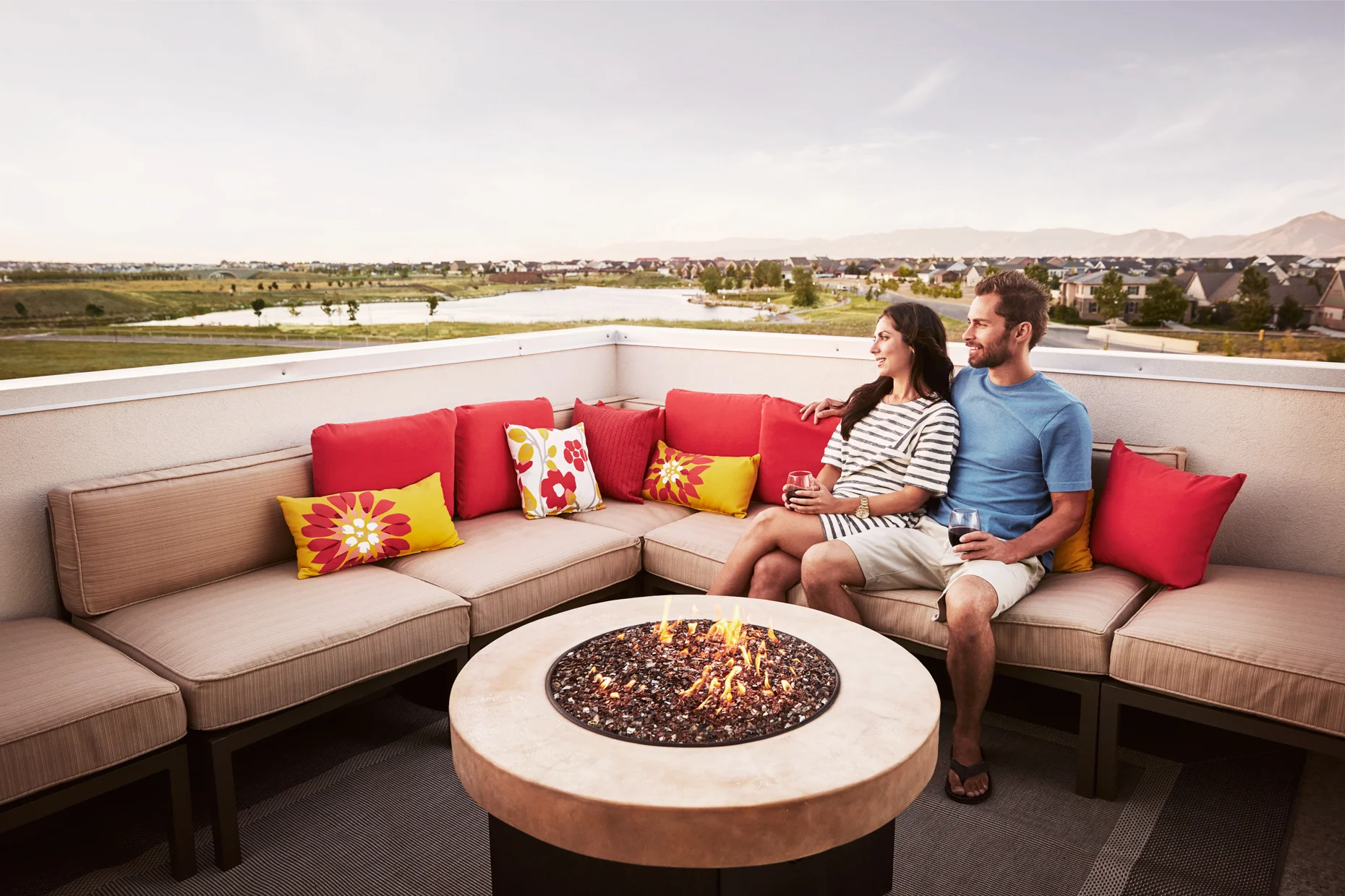 DerekIsraelsen_ Lifestyle_20150723_DayBreak0195_V2.jpg