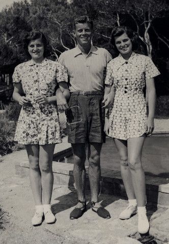 JFK espadrilles.jpg