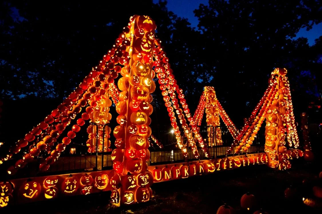 The Pumpkin Zee Bridge at the Great Jack O'Lantern Blaze at Van Cortlandt Manor New York. Photo Angie Gaul.