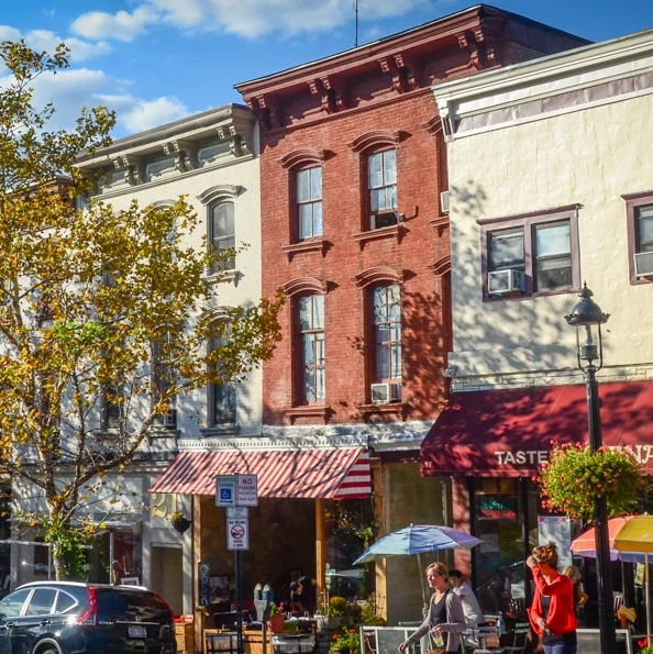 tarrytown new york main street cropped.jpg