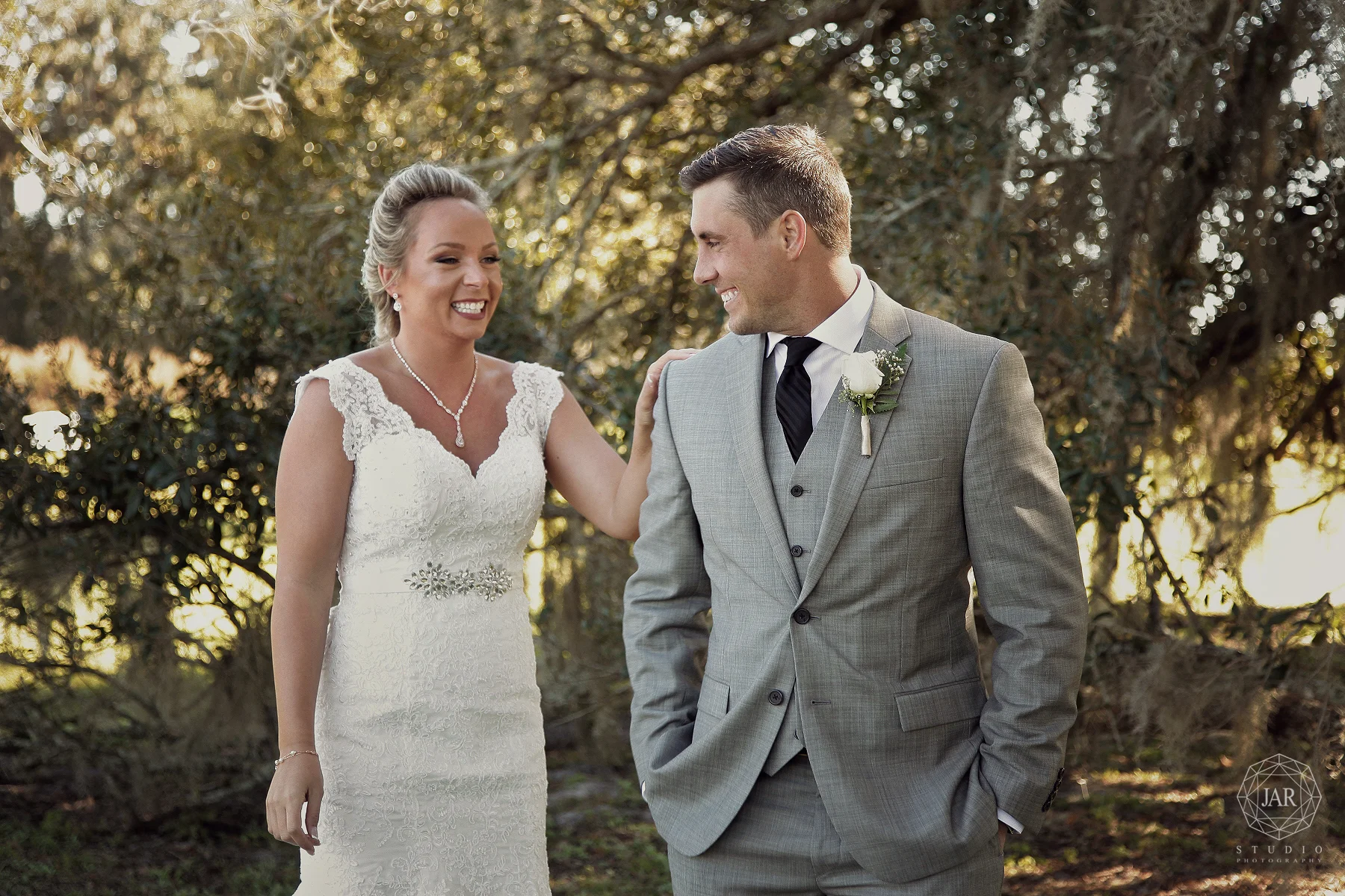07-look-wedding-in-love-jarstudio.JPG