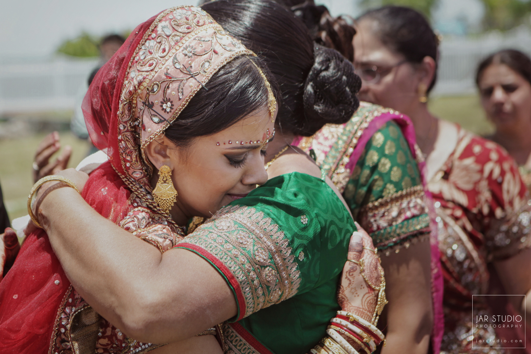 44-indian-bride-mom-wedding-jarstudio-photography-florida.JPG