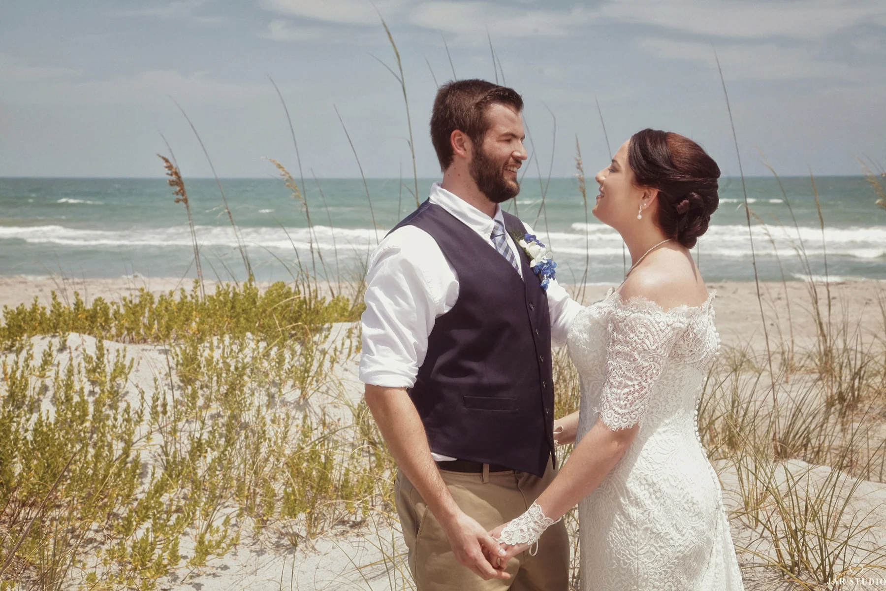 15-bride-groom-gorgeous-first-look-jarstudio-photography-fl.JPG