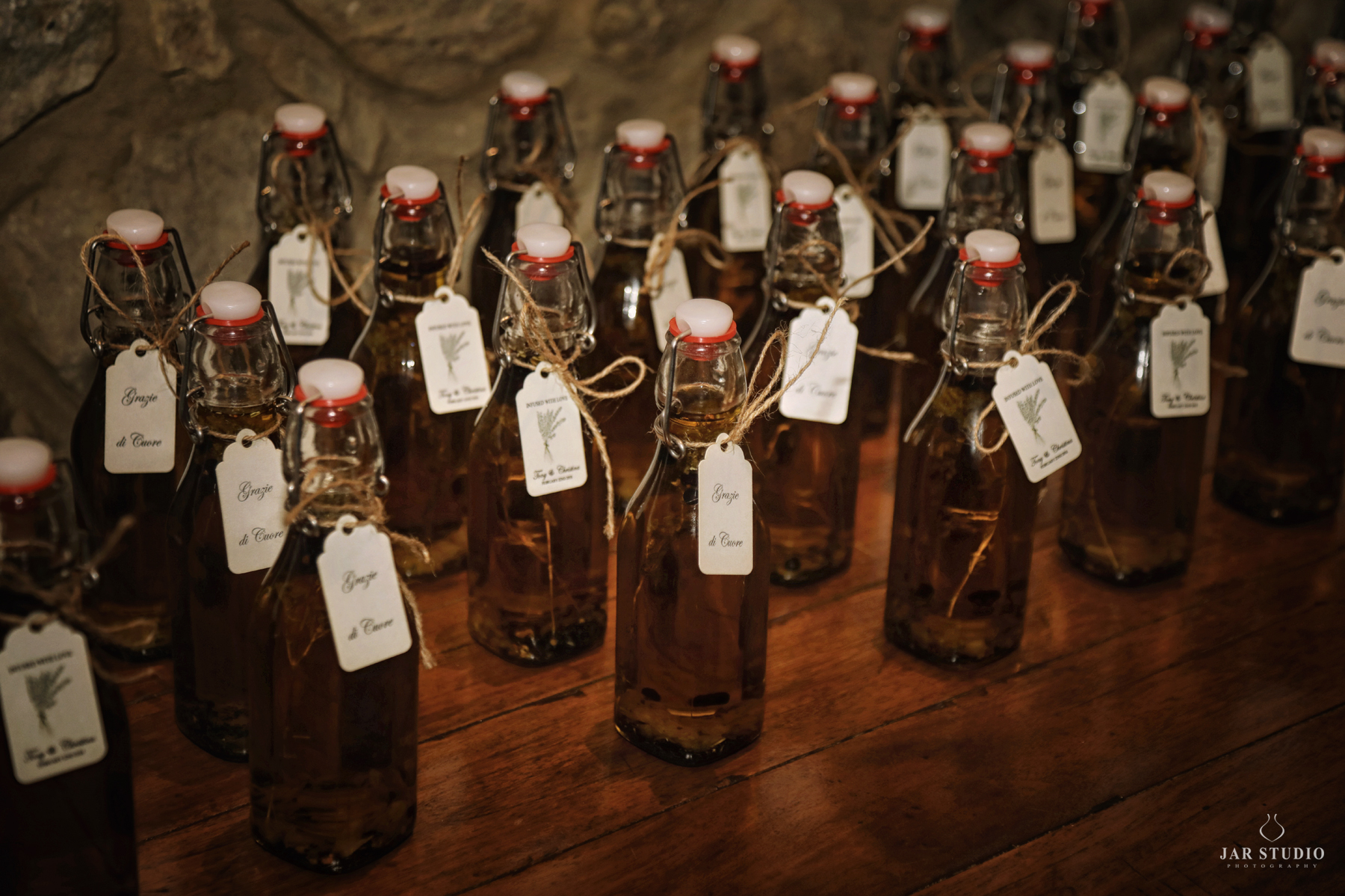 35-party-favors-unique-jarstudio-photography.jpg