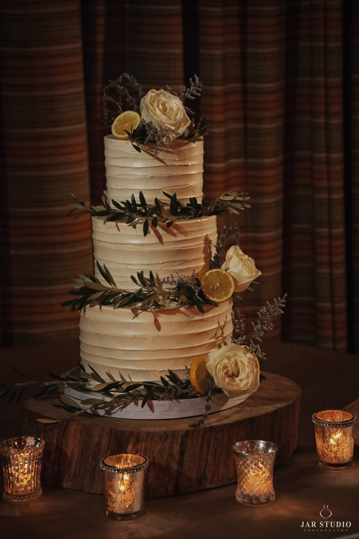 36-lemon-wedding-cake-amazing-jarstudio-photography.jpg