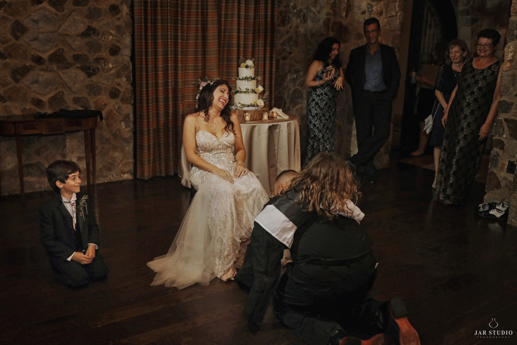 41-best-happy-moments-fun-photographer-jarstudio.jpg