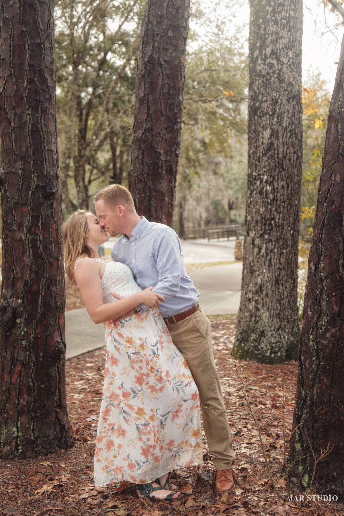 JAR STUDIO - wekiva engagement photographer (10).JPG