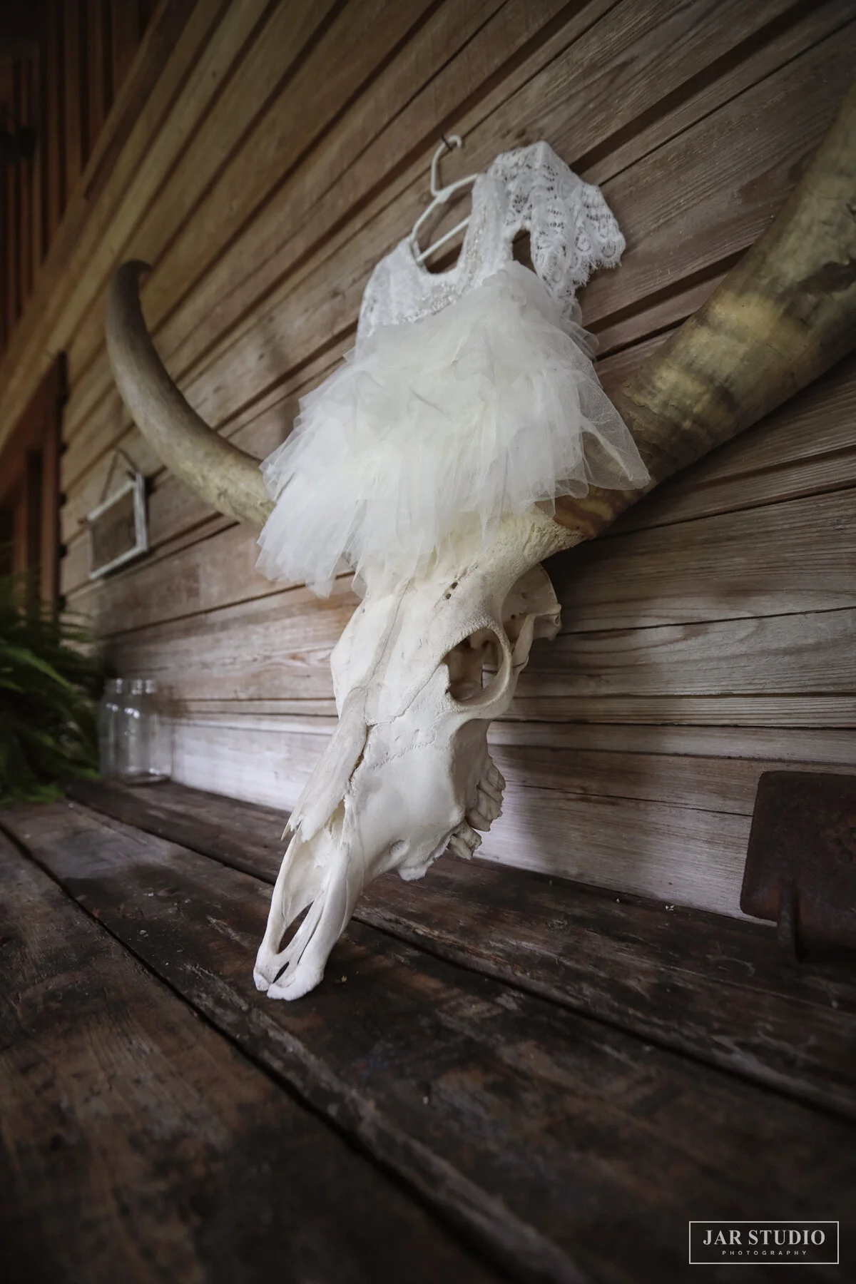 JAR STUDIO-Isola Farm Wedding Photographer- (2).JPG