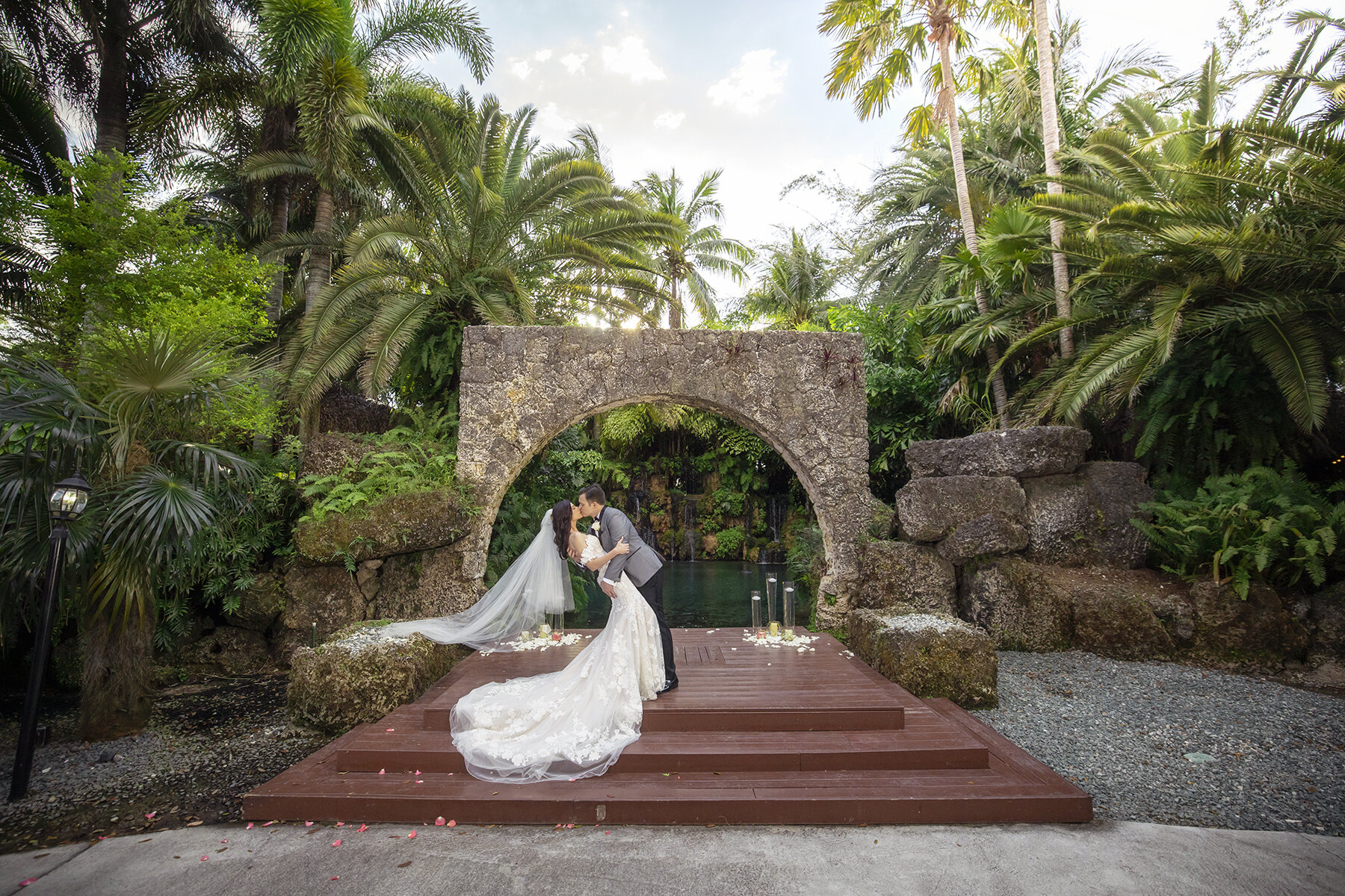 central florida-elegant-beautiful-fun-wedding-photographer-jarstudio (56).jpg
