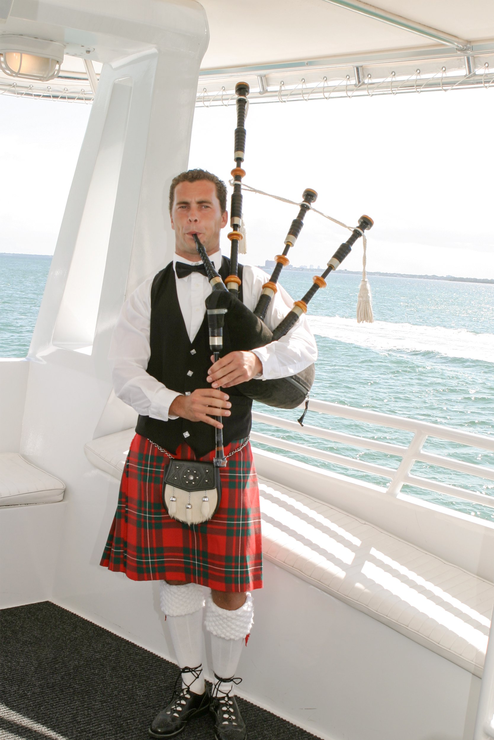 unique-wedding-entertainment.jpg