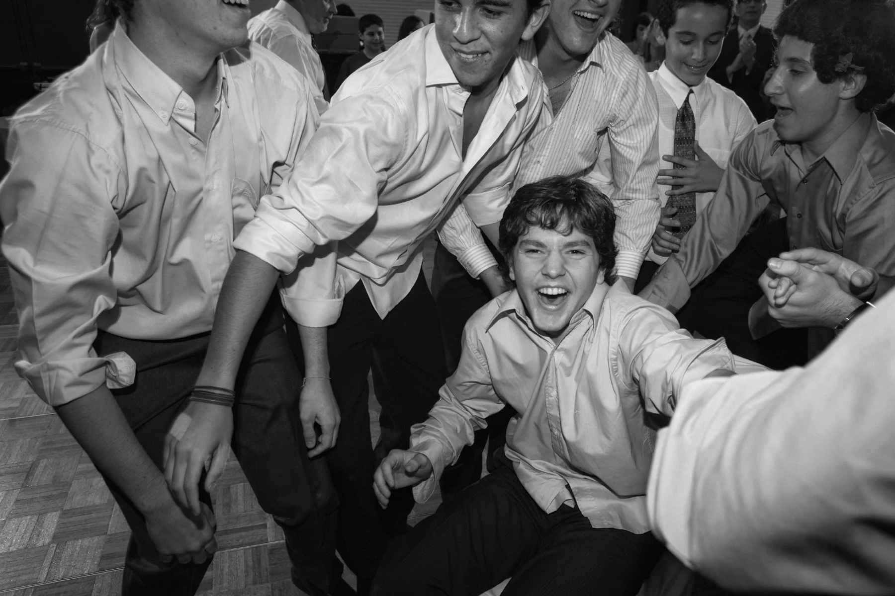 29-celebrating-fun-party-orlando-bar-mitzvah-venues-photographer.JPG