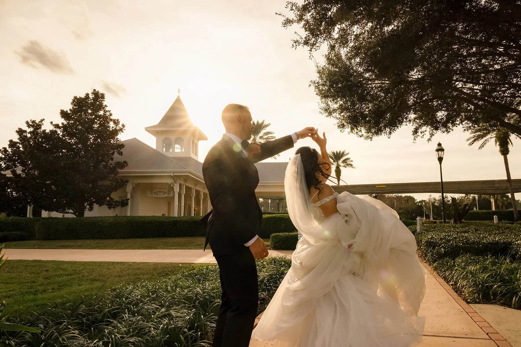 JAR STUDIO W-18629.jpg