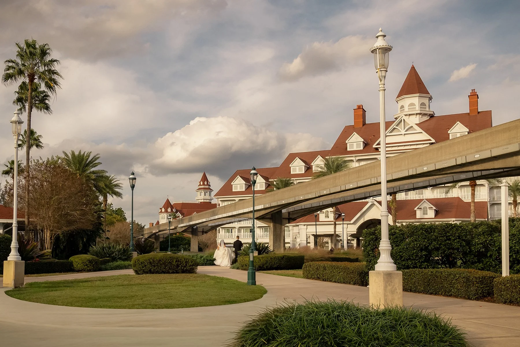 JAR STUDIO W-18644.jpg