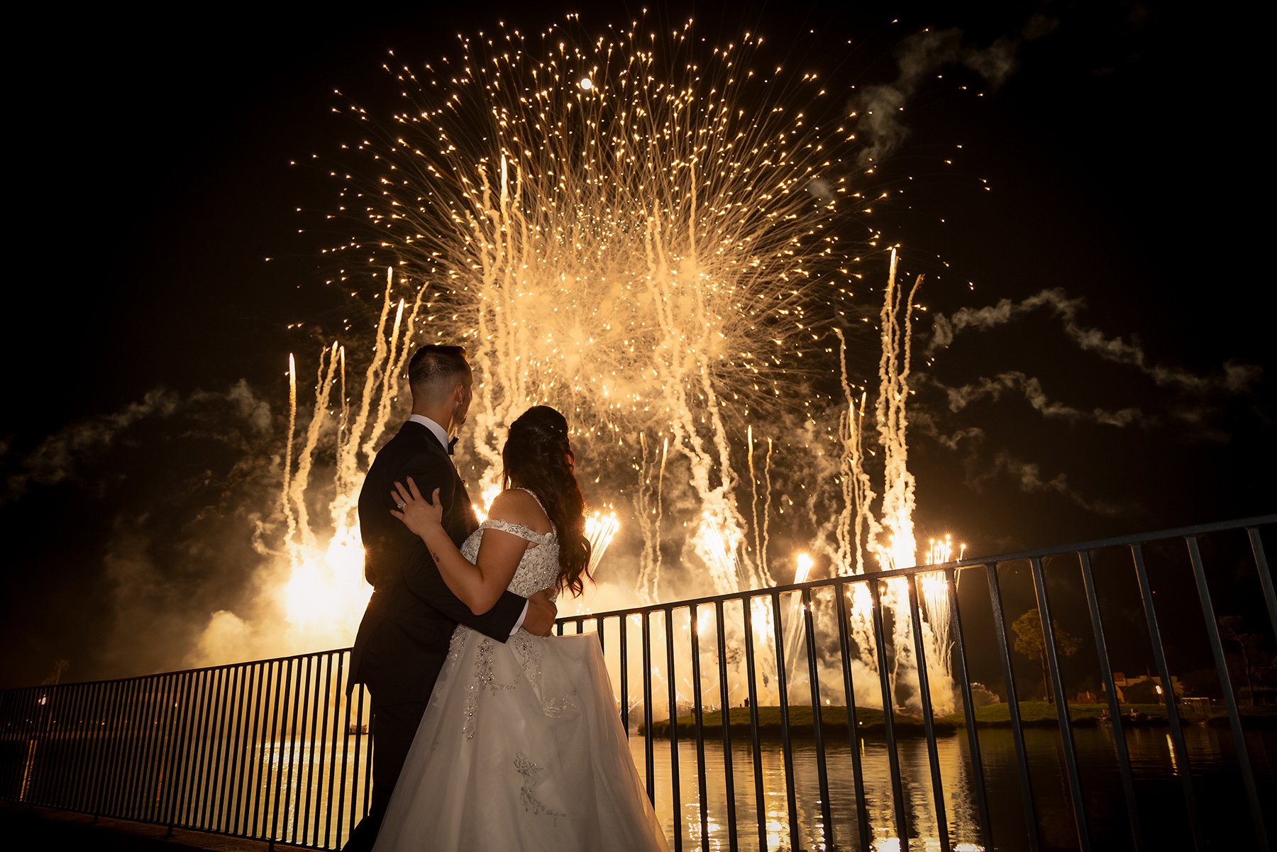 JAR STUDIO W-18826.jpg