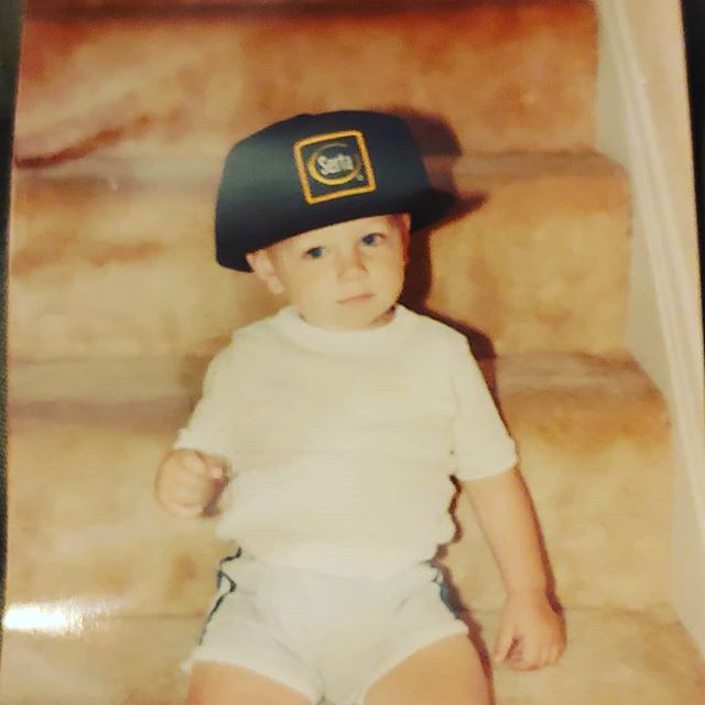 #tbt My dad had me in the Mattress Game early! This was probably 1989 or 90
@serta #mattress #baby #sleep #throwbackthursday #80s #hatlife #bighat #woah #cfscolumbus #cfs