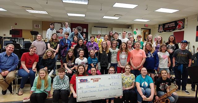 4 Days. $25,000! This works!!!
4th Annual and biggest ever $8850
#Alexander #mattress #mattressfundraiser #athens #bands #omea #pillow #fundraiser #cfs #cfscolumbus