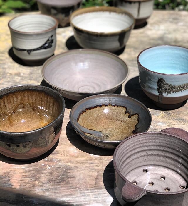 THANK YOU FOR DONATING for online and in person EMPTY BOWLS PROJECT. By purchasing my bowls you sent over $700 to the SSI food bank plus another $4000 at sale!!!
#community #emptybowlproject #food #canadianceramics #potteryispolitical #fillbowls