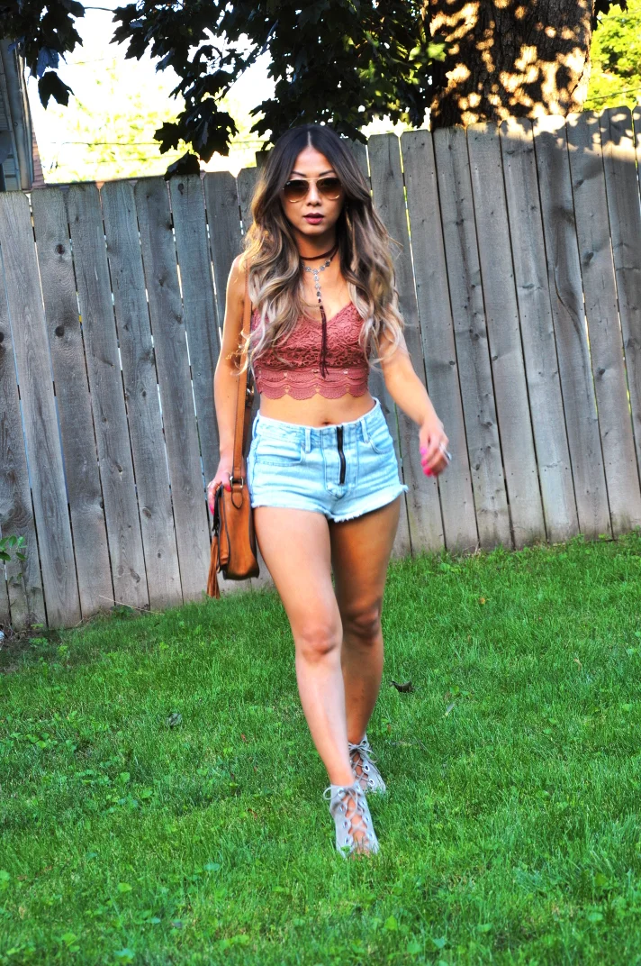 Top , Bottom similar here , F21 Choker , Steve Madden Shoes similar here , Saddle bag similar here , Ray Ban Aviators