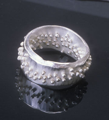 forged&piercedssring.jpg