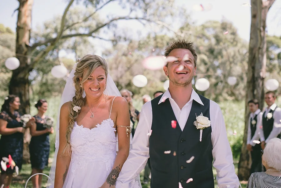 How to look amazing in your wedding photos