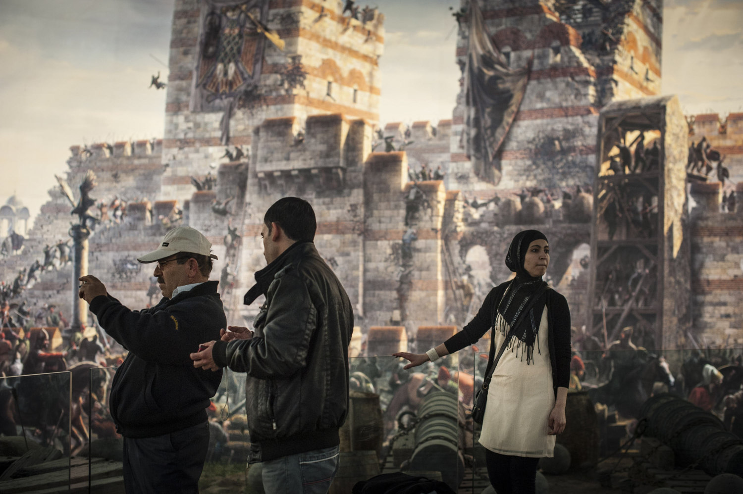  Visitors at the Istanbul Panorama relive the seige of 1453. There has been a reniossance of Ottoman culture in Turkey, and places like the Panorama and Ottoman television shows have become a popular way for Turks to connect with history. 