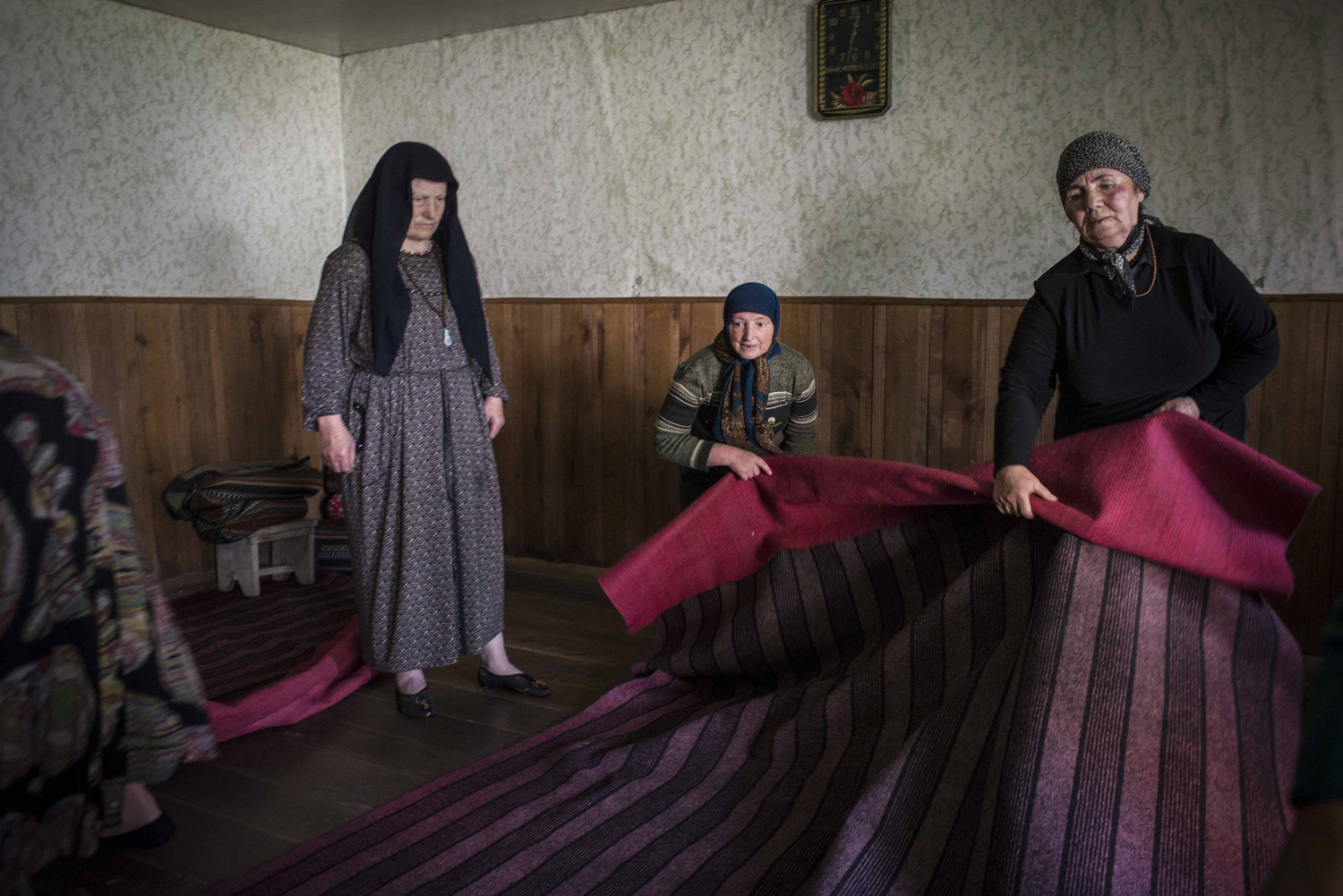  When their chanting reaches a fever pitch, the women remove the carpet and move in circles around the room.

 