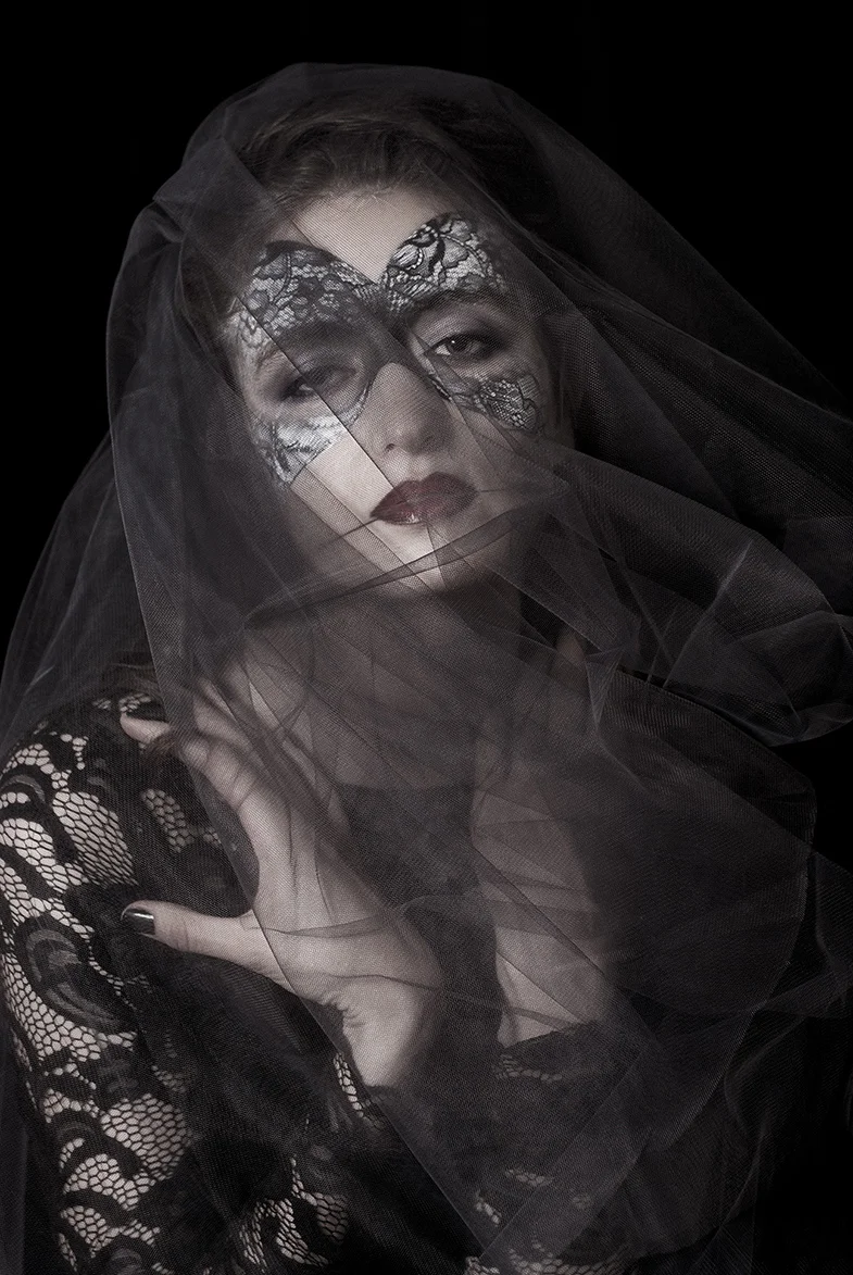 Art Direction/Foto/HMUA: Reve Ryu Stylist: Clifford Chu Model: Zoya