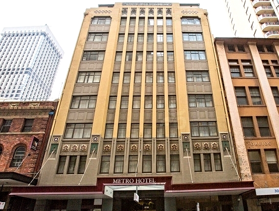Metro Hotel 2.jpg