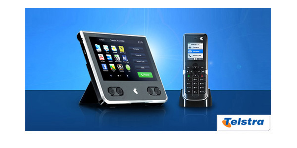  The Telstra 'T-Hub' tablet &amp; handset 