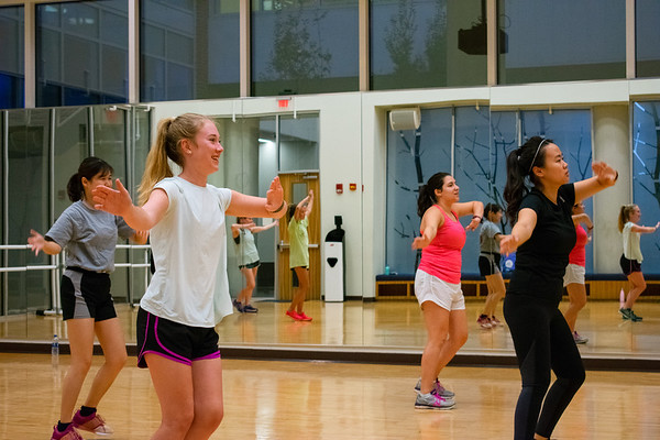 What Fitness Class Should I Take? How to Find the Right Class + Quiz