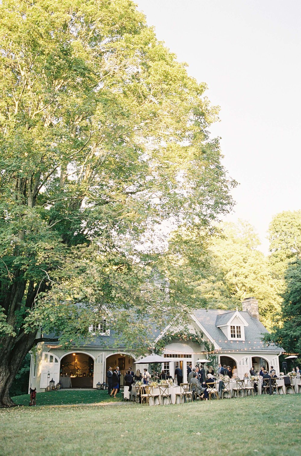 KDJ-Botanica-outdoor-connecticut-wedding.jpg