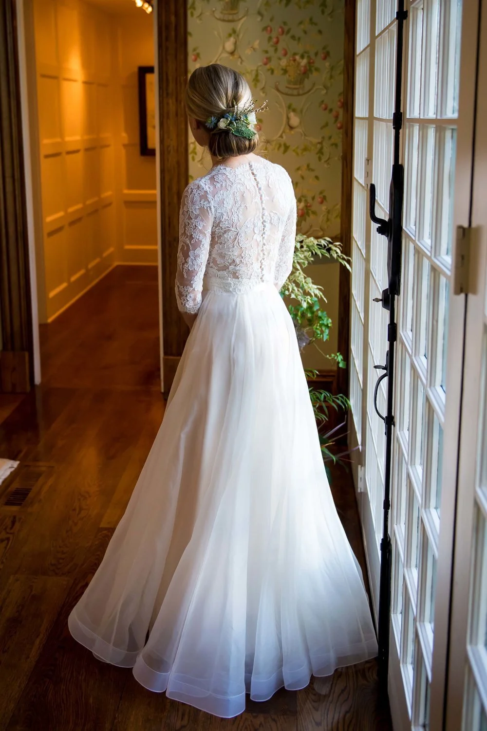 KDJ-Botanica_Weddings-bridal-portrait-august.jpg