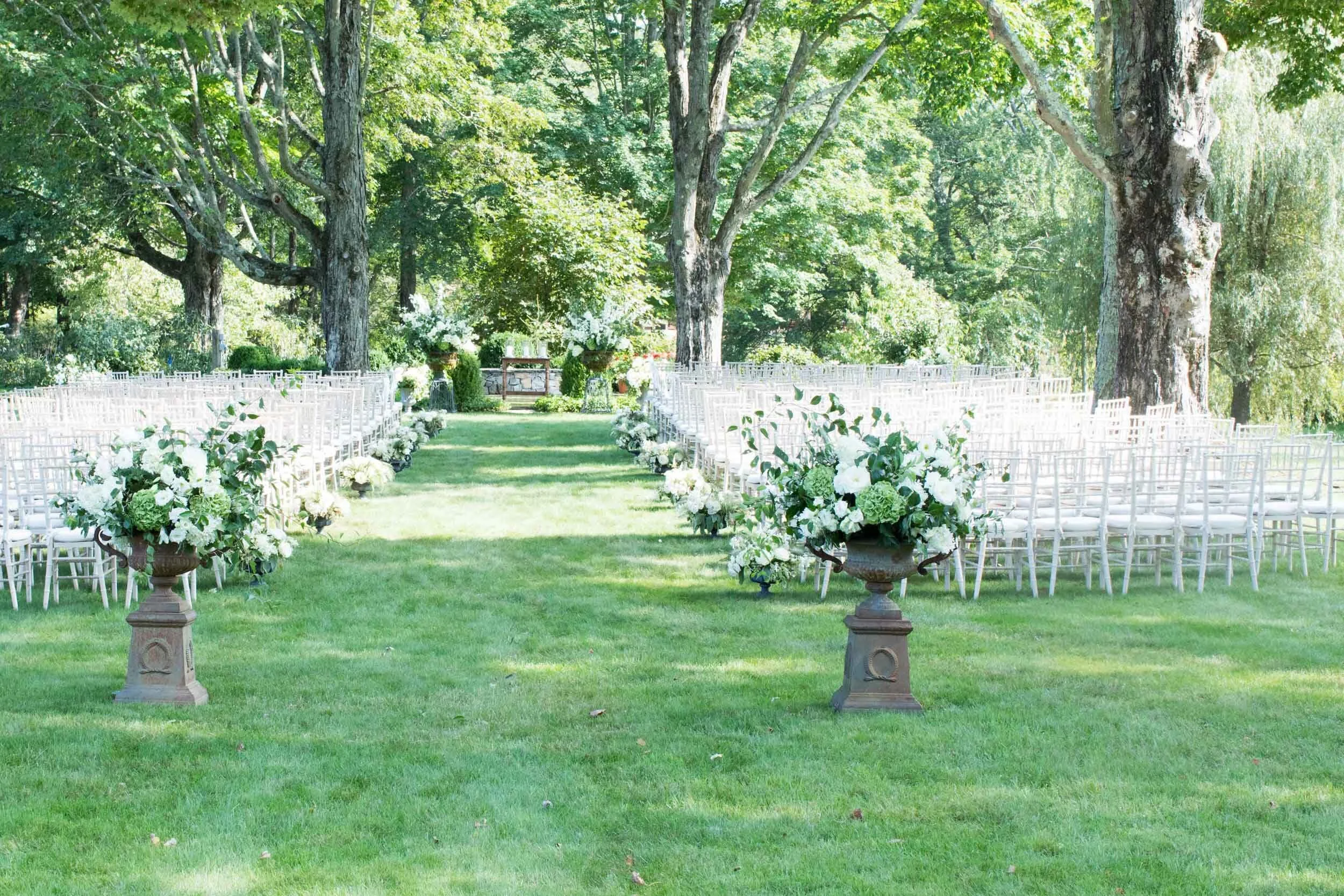 KDJ-Botanica-wedding-ceremony-display.jpg