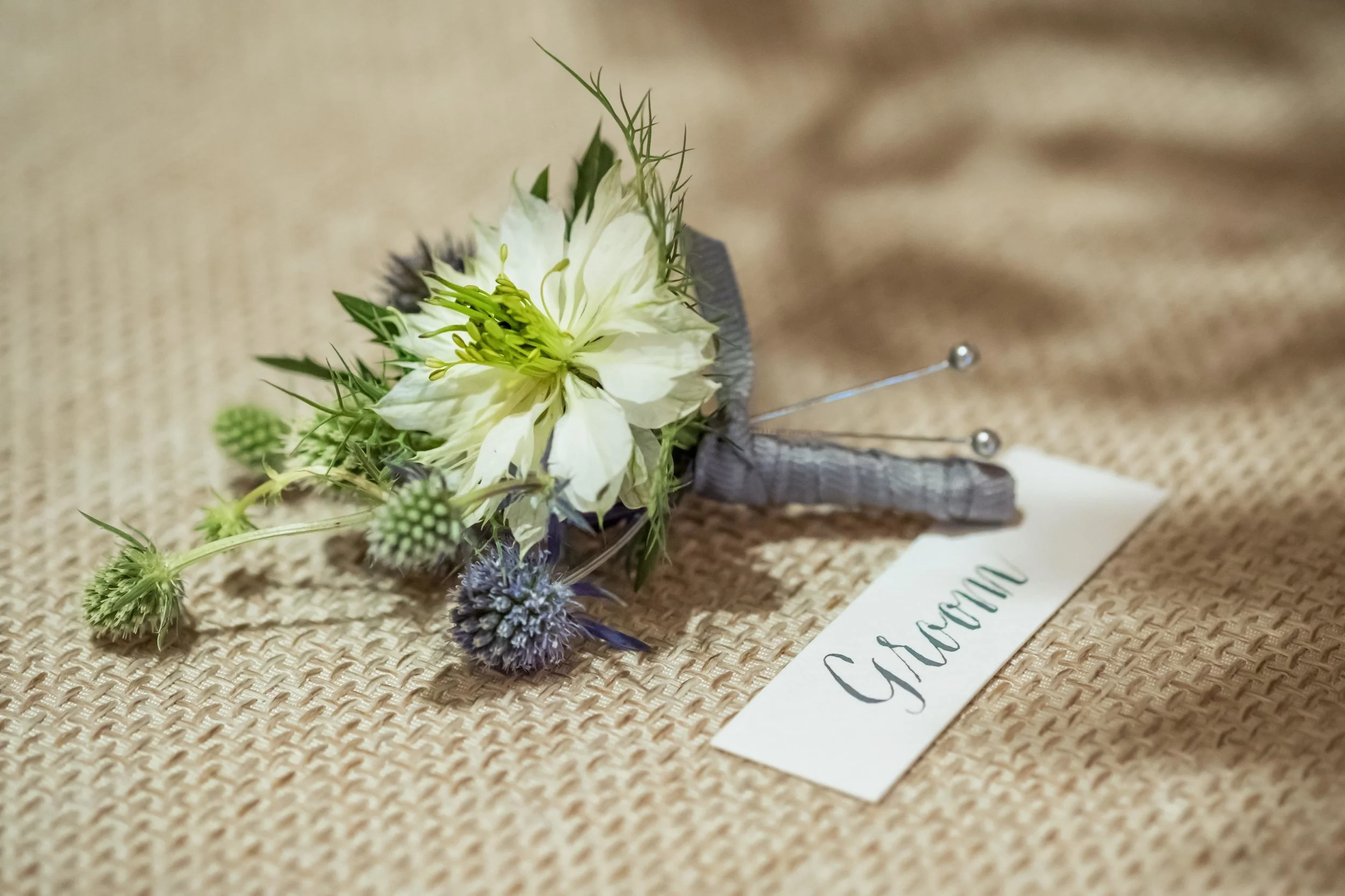 KDJ-Botanica-wedding-boutonniere-nigella-thistle.jpg